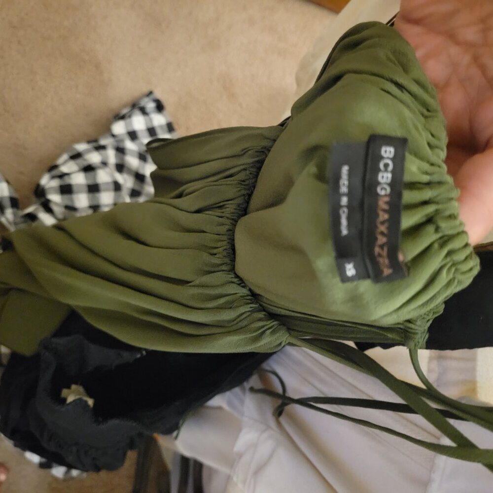 Dress - Picture 6 of 7